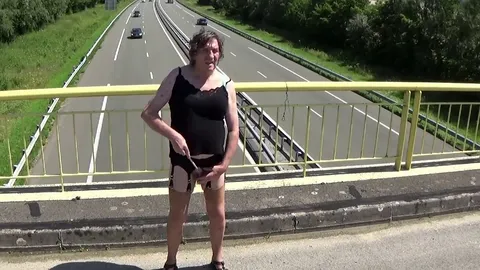 易装癖者, 熟女